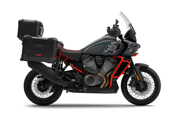 2025 Harley-Davidson CVO Pan America Image